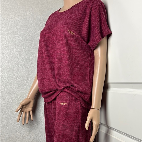 Isaac Mizrahi Other - Isaac Mizrahi Casual Burgundy NWT  Lounge Set Burgundy Wine Color
